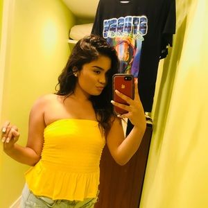 Meet your Posher, Jennyfer